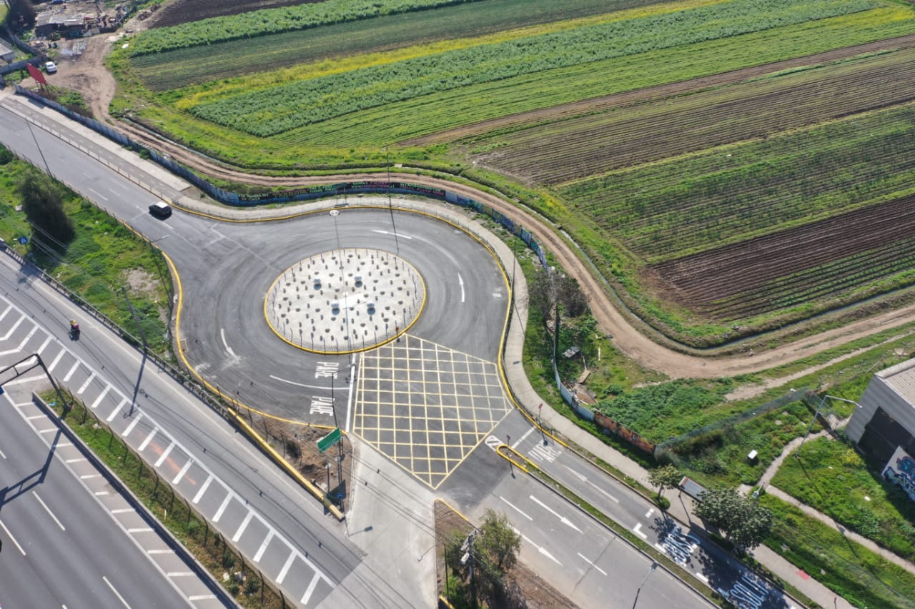 Solución Urbana: Quilicura recupera espacio público degradado con nuevas obras de Walmart construidas por Urbano Proyectos