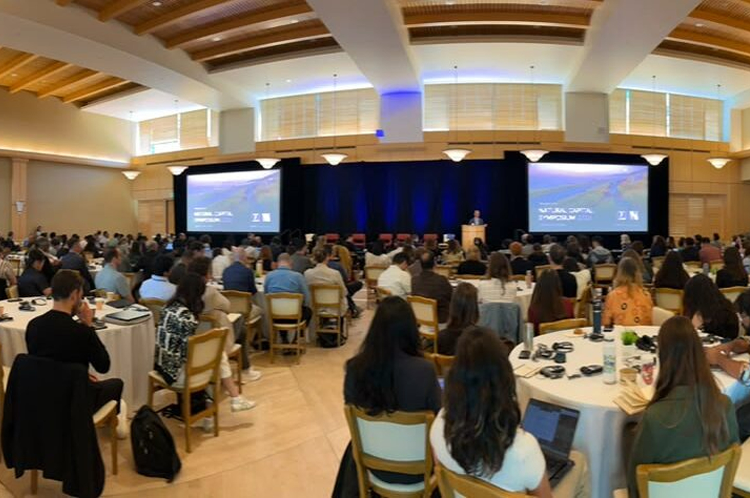 Socio de Urbano Proyectos participa en foro sobre Capital Natural en la Universidad de Stanford