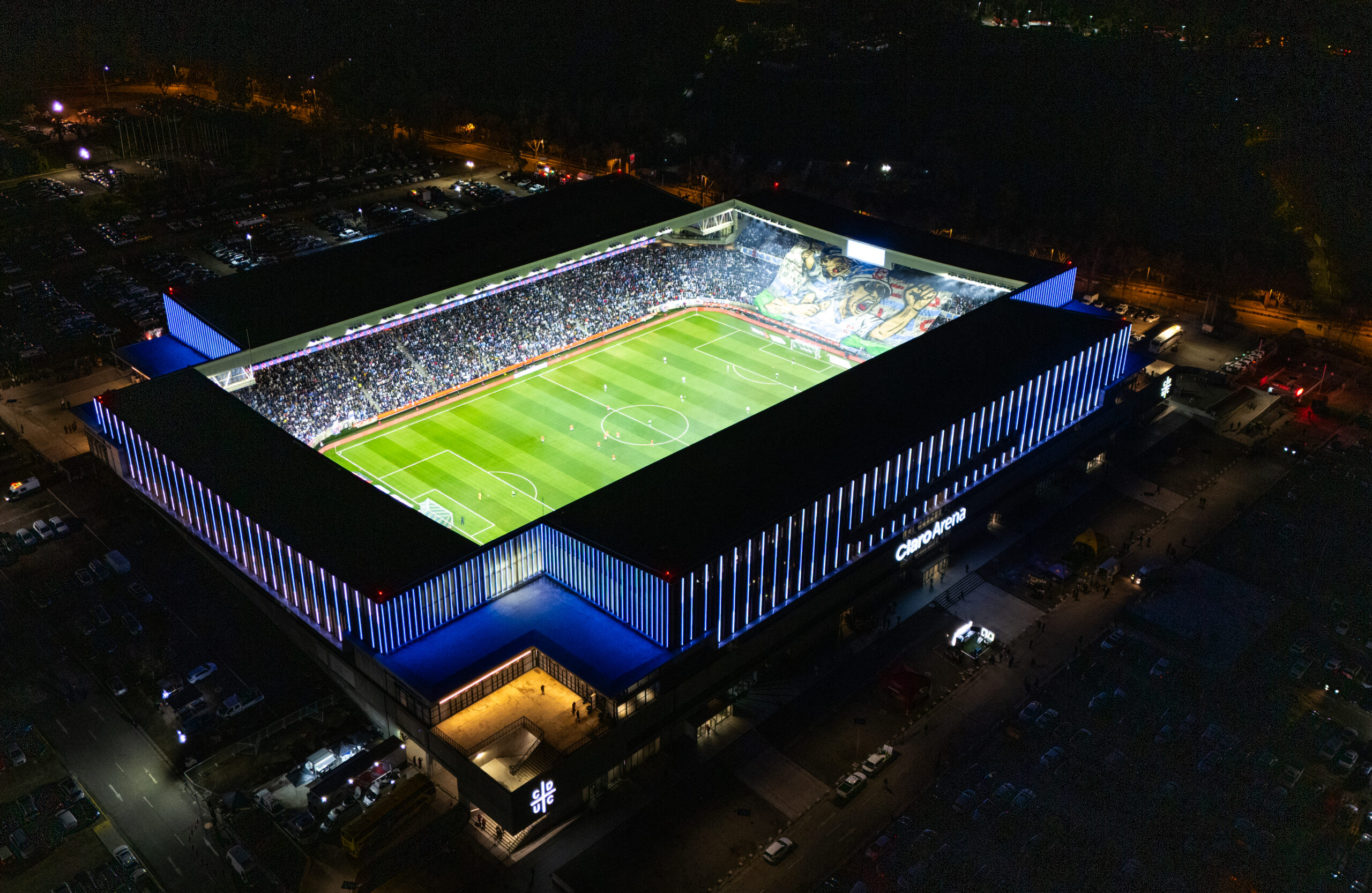 Estadio de Fútbol Arena Santiago (referencia: Claro Arena)